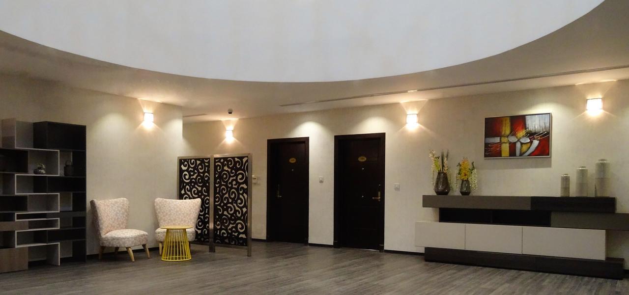 Dar Hashim Hotel Suites - Al Sahafa Эр-Рияд Экстерьер фото