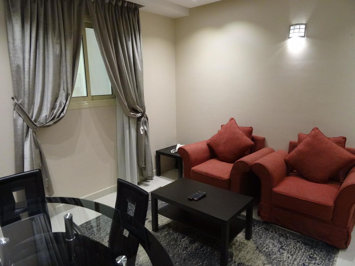Dar Hashim Hotel Suites - Al Sahafa Эр-Рияд Экстерьер фото